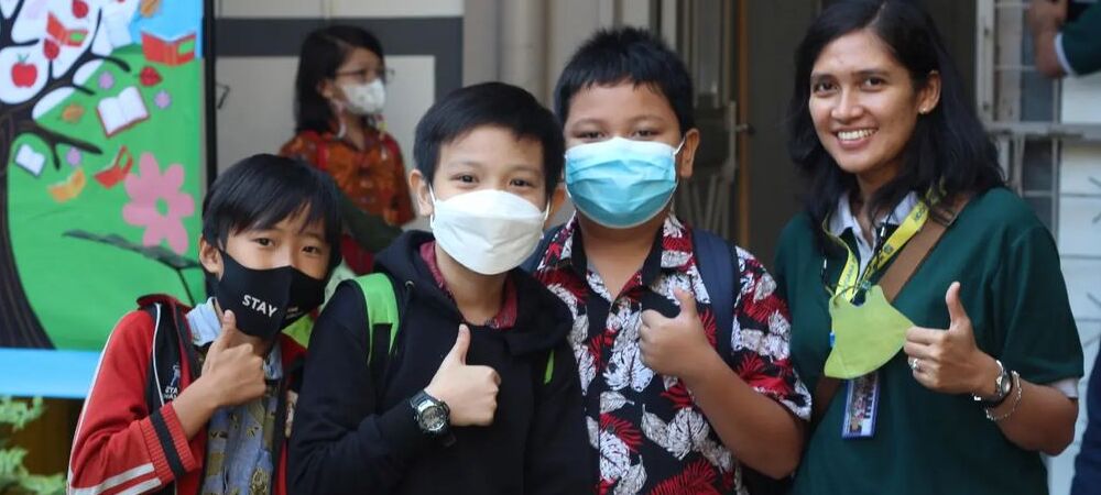 “Constitutis Opus Aedificare Civitatem”